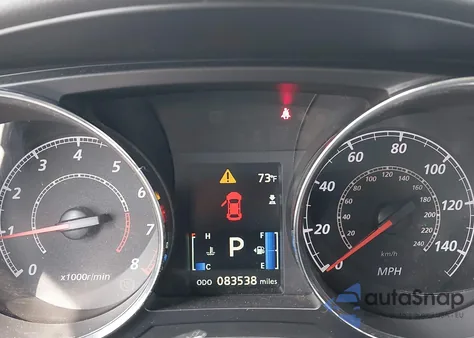 2018 Mitsubishi Outlander Sport 2.0 Es z USA, uszkodzony, nr VIN JA4AR3AUXJU011671